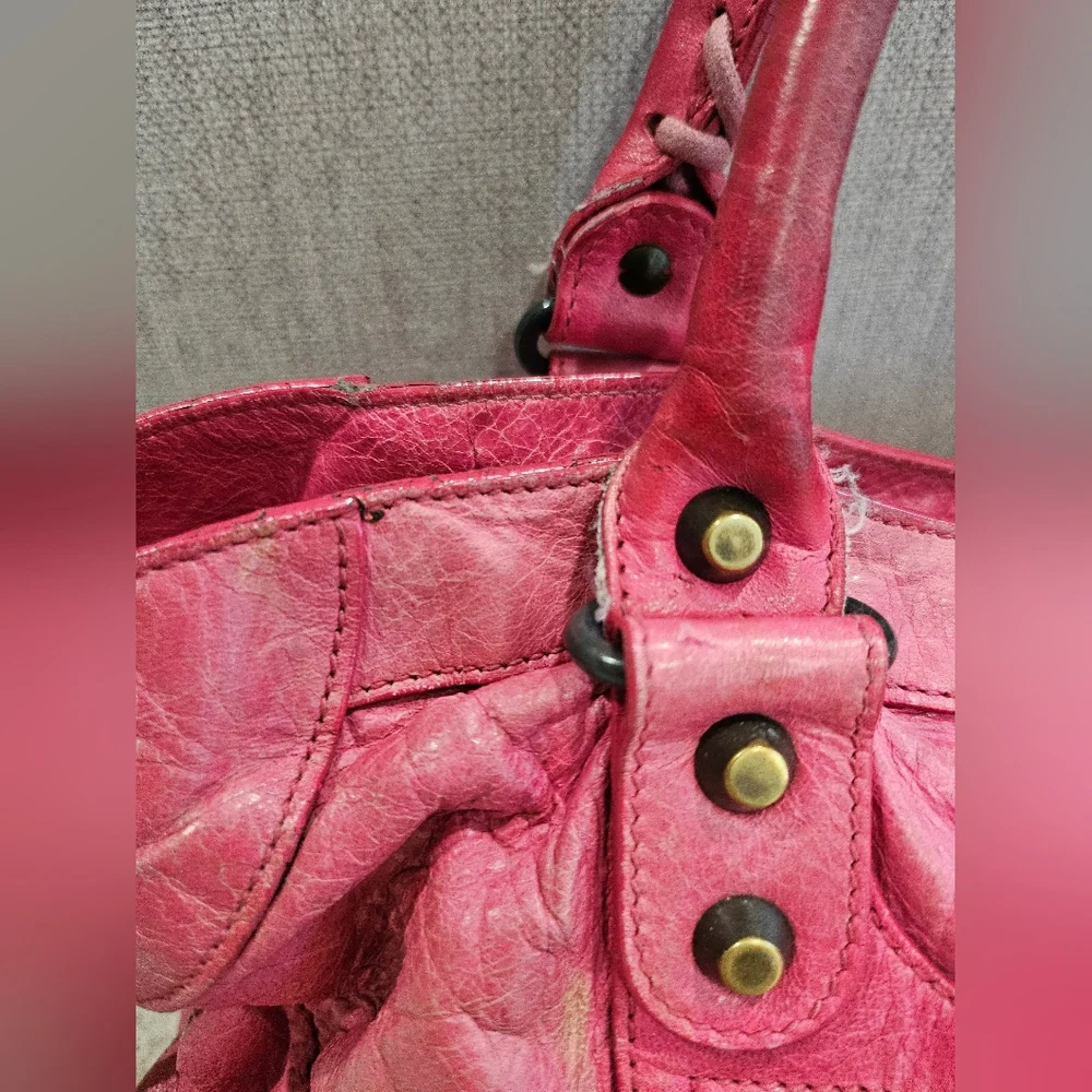 Balenciaga Hot Pink City Bag - Picture 6 of 16